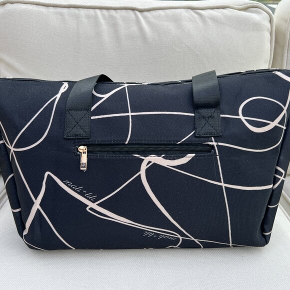 MALI & LILI | Weekender Duffle Travel Bag | Black | Geometric - Picture 4 of 15